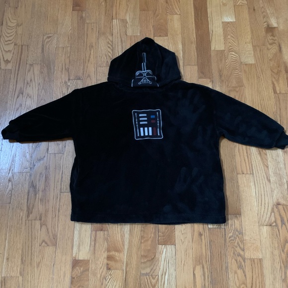 GapKids | Star Wars T™ Darth Vader
Graphic Sleep Hoodie Size 6 - Picture 11 of 11